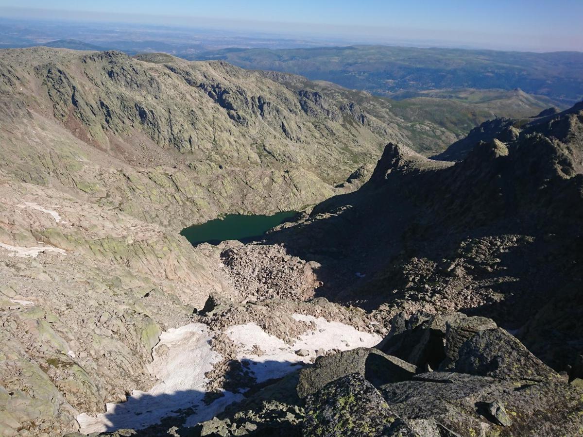 Cara Norte De Gredos Hoyos del Espino Extérieur photo