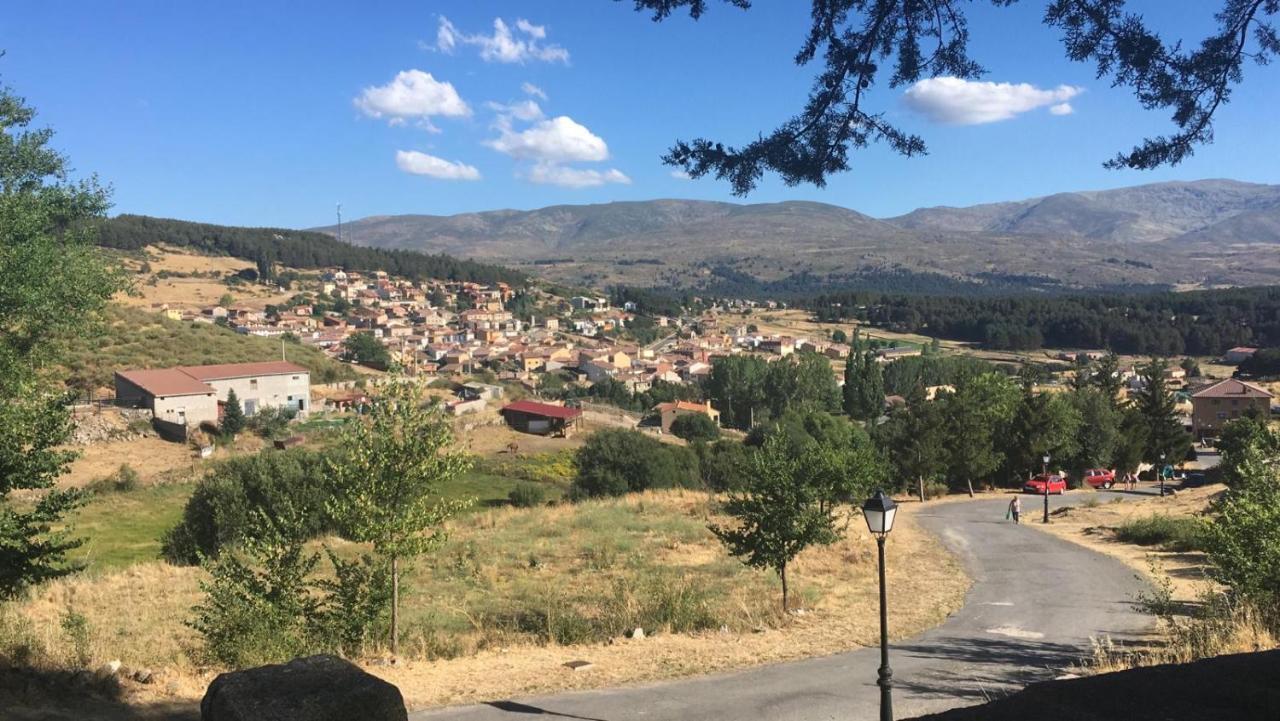 Cara Norte De Gredos Hoyos del Espino Extérieur photo